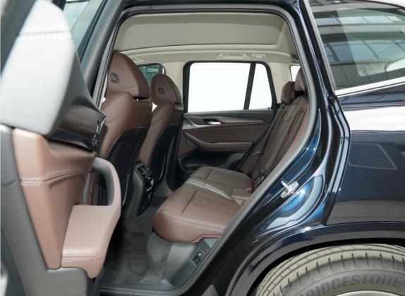 宝马X3 2021款 xDrive28i M运动套装 车厢座椅   后排空间