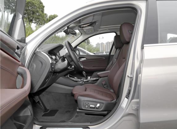 宝马X3 2021款 xDrive28i 豪华套装 车厢座椅   前排空间