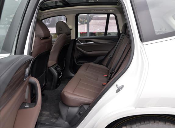 宝马X3 2021款 改款 xDrive28i M运动套装 车厢座椅   后排空间