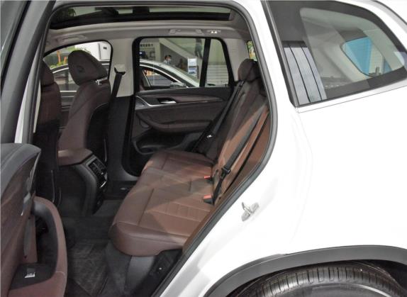 宝马X3 2021款 改款 xDrive28i 豪华套装 车厢座椅   后排空间