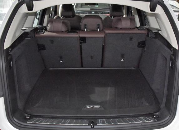 宝马X3 2021款 改款 xDrive28i 豪华套装 车厢座椅   后备厢