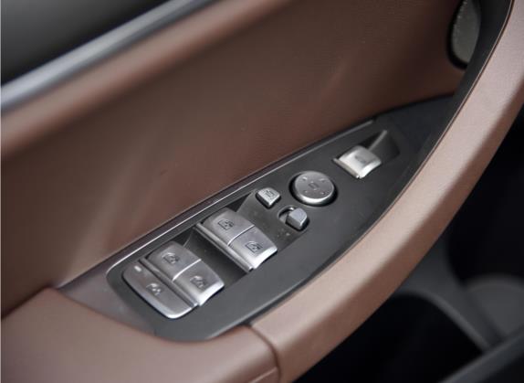 宝马X3 2022款 xDrive30i 尊享型 M曜夜套装 车厢座椅   门窗控制