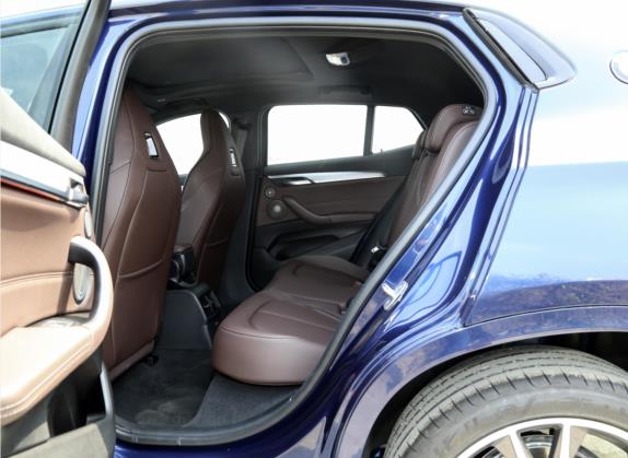 宝马X2 2021款 sDrive25i 尊享型M运动套装 车厢座椅   后排空间