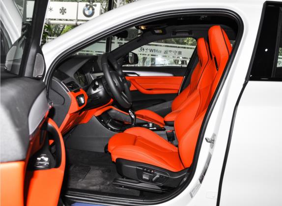 宝马X2 2021款 xDrive25i M运动套装 车厢座椅   前排空间