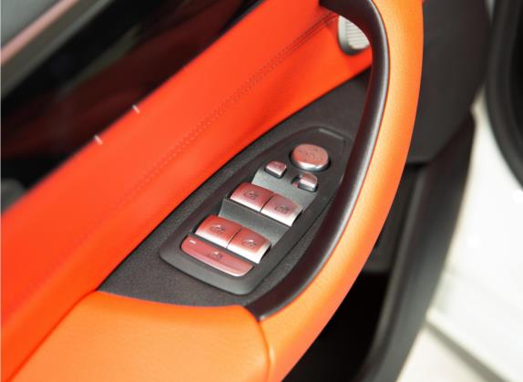 宝马X2 2021款 sDrive25i M运动套装 车厢座椅   门窗控制