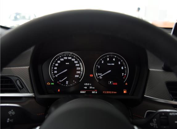 宝马X2 2021款 sDrive25i 锋芒版 中控类   仪表盘