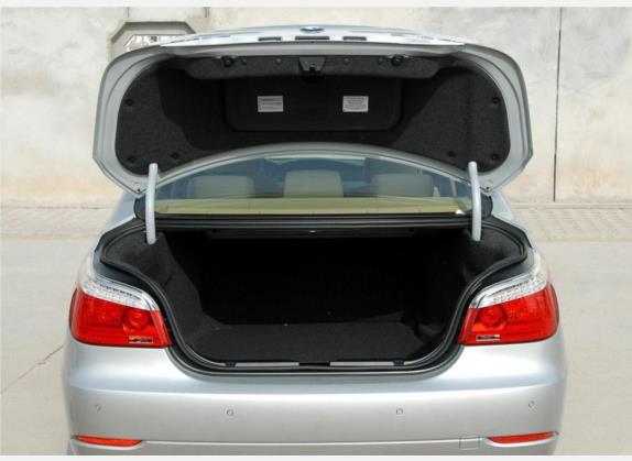宝马5系 2009款 523Li 领先型 车厢座椅   后备厢