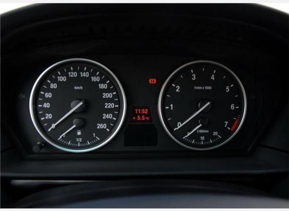 宝马5系 2009款 523Li 领先型 中控类   仪表盘