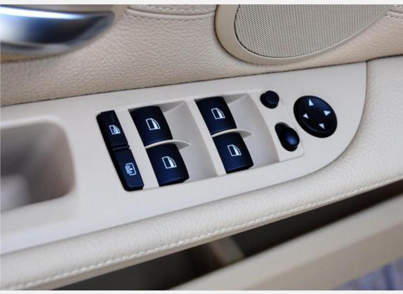 宝马5系 2009款 530Li 豪华型 车厢座椅   门窗控制
