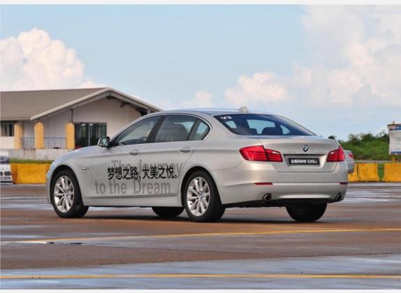 宝马5系 2011款 535Li 豪华型 外观   斜后