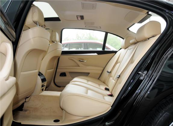 宝马5系 2013款 525Li 豪华型 车厢座椅   后排空间