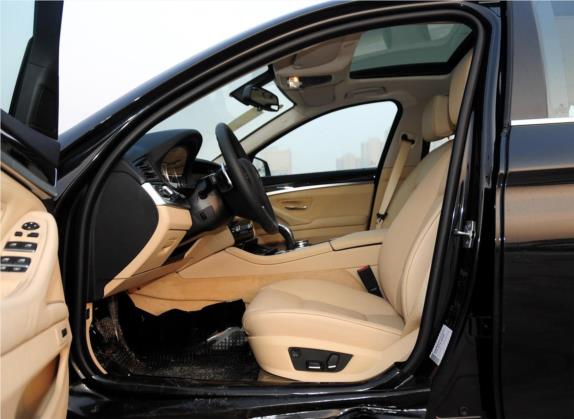 宝马5系 2013款 535Li 领先型 车厢座椅   前排空间