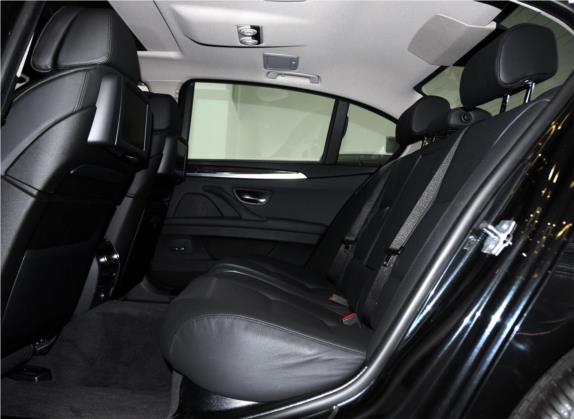 宝马5系 2013款 535Li 行政型 车厢座椅   后排空间