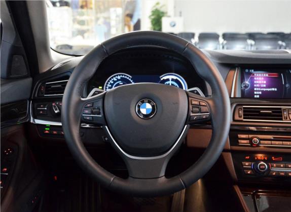 宝马5系 2014款 535Li 行政型 豪华设计套装 中控类   驾驶位