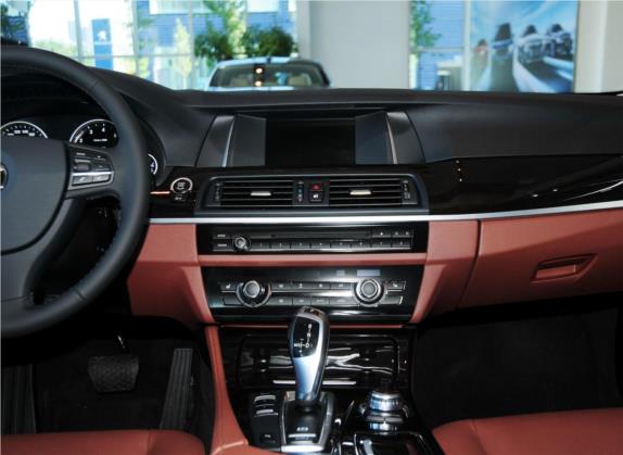 宝马5系 2014款 525Li 领先型 中控类   中控台