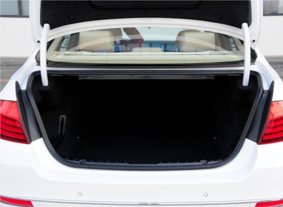 宝马5系 2014款 530Li 豪华设计套装 车厢座椅   后备厢