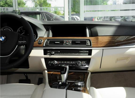 宝马5系 2014款 530Li 风尚设计套装 中控类   中控台