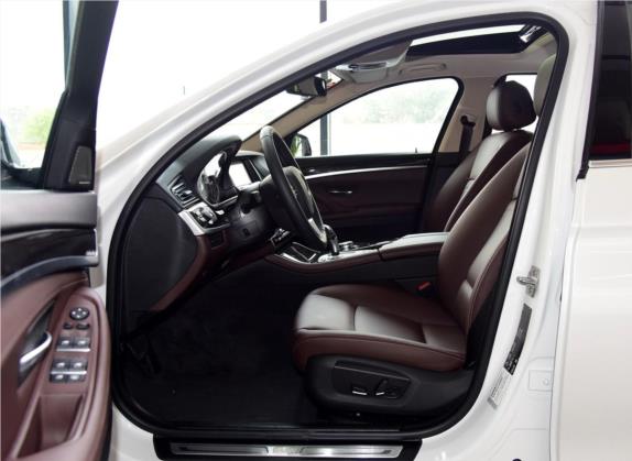 宝马5系 2017款 528Li xDrive豪华设计套装 车厢座椅   前排空间