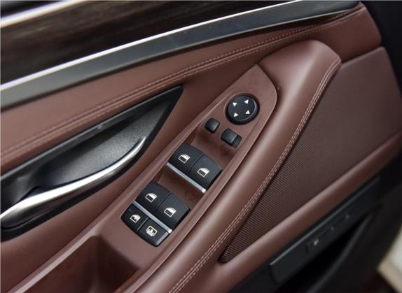 宝马5系 2017款 528Li xDrive豪华设计套装 车厢座椅   门窗控制