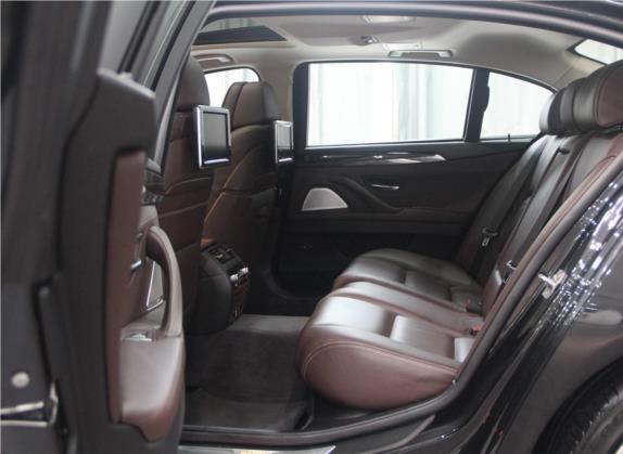 宝马5系 2017款 535Li 行政型 豪华设计套装 车厢座椅   后排空间