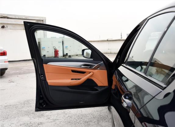 宝马5系 2018款 530Li 领先型 M运动套装 车厢座椅   前门板
