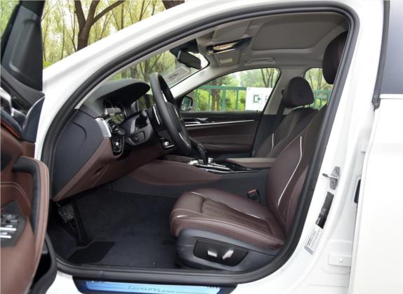 宝马5系 2018款 530Li 领先型 豪华套装 车厢座椅   前排空间