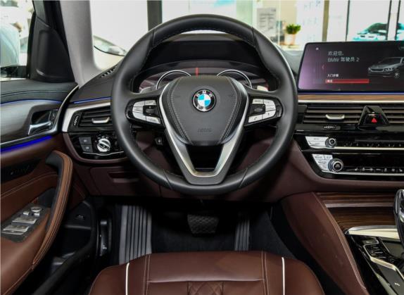 宝马5系 2018款 改款  530Li xDrive 豪华套装 中控类   驾驶位