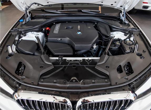 宝马5系 2018款 改款  530Li xDrive 豪华套装 其他细节类   发动机舱