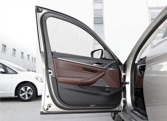 宝马5系 2018款 改款 540Li 行政版 车厢座椅   前门板