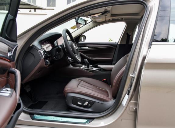 宝马5系 2019款 530Li 领先型 豪华套装 车厢座椅   前排空间