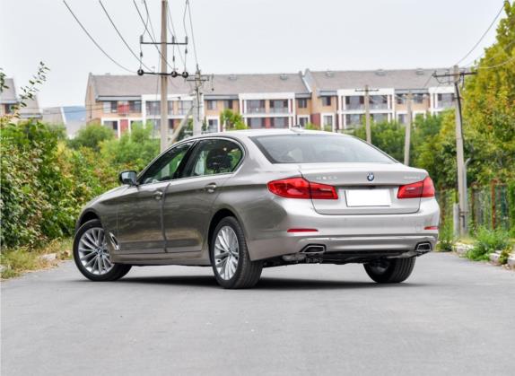 宝马5系 2019款 530Li 领先型 豪华套装 外观   斜后