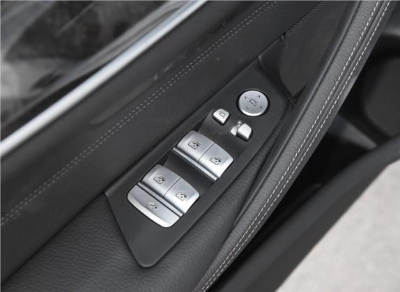 宝马5系 2019款 530Li 领先型 M运动套装 车厢座椅   门窗控制