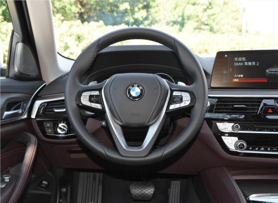 宝马5系 2019款 530Li xDrive 豪华套装 中控类   驾驶位