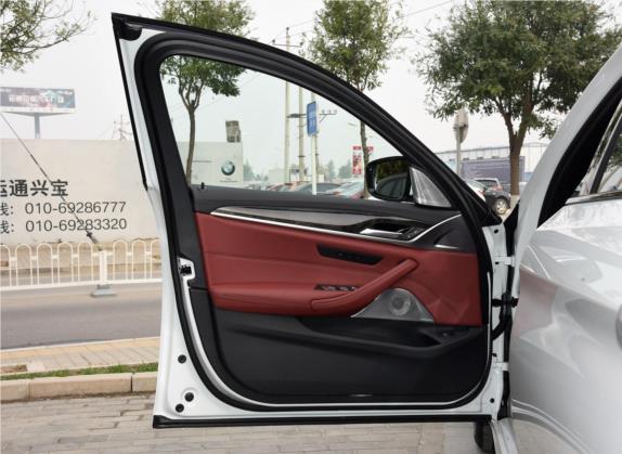 宝马5系 2019款 530Li xDrive M运动套装 车厢座椅   前门板
