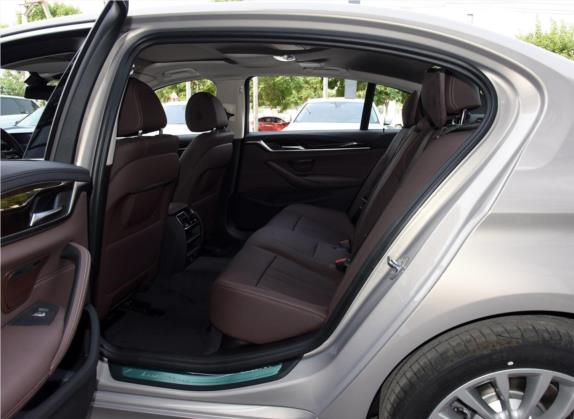 宝马5系 2019款 改款 525Li 豪华套装 车厢座椅   后排空间