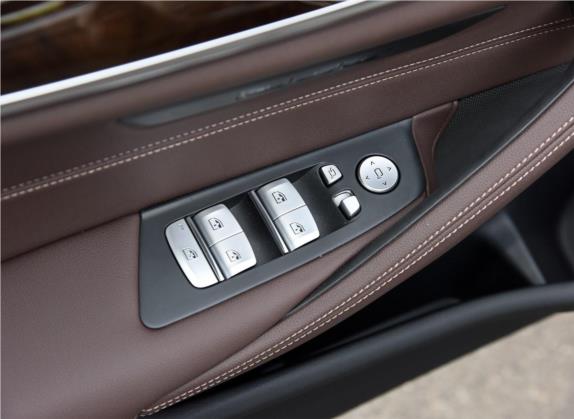宝马5系 2019款 改款 525Li 豪华套装 车厢座椅   门窗控制