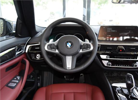 宝马5系 2019款 改款 530Li xDrive M运动套装 中控类   驾驶位