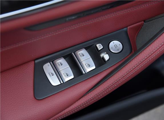 宝马5系 2019款 改款 530Li 尊享型 M运动套装 车厢座椅   门窗控制