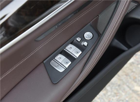 宝马5系 2020款 525Li 豪华套装 车厢座椅   门窗控制
