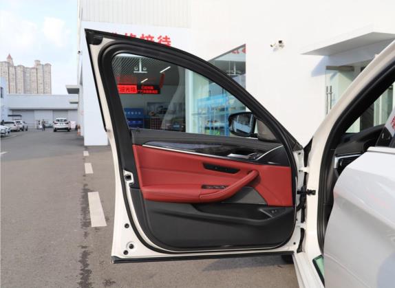 宝马5系 2020款 530Li xDrive M运动套装 车厢座椅   前门板