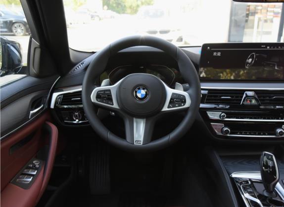 宝马5系 2021款 530Li xDrive M运动套装 中控类   驾驶位