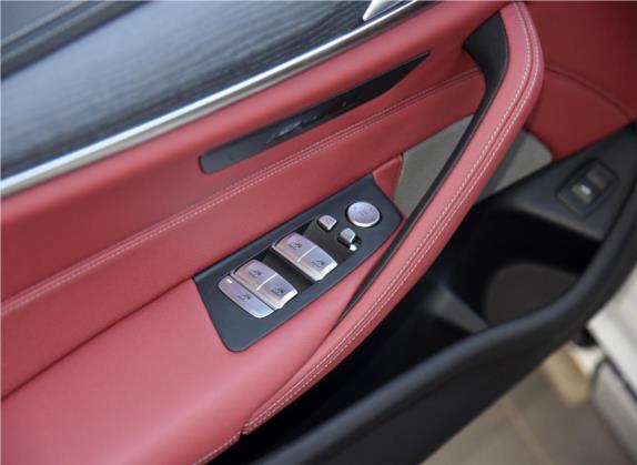 宝马5系 2021款 改款 530Li 领先型 M运动套装 车厢座椅   门窗控制