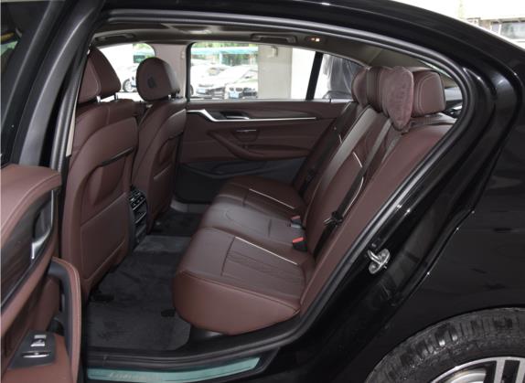宝马5系 2021款 改款 530Li xDrive 豪华套装 车厢座椅   后排空间