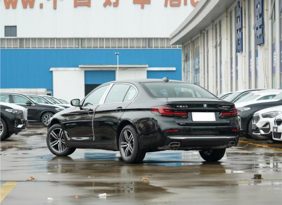 宝马5系 2022款 530Li xDrive 豪华套装 外观   斜后