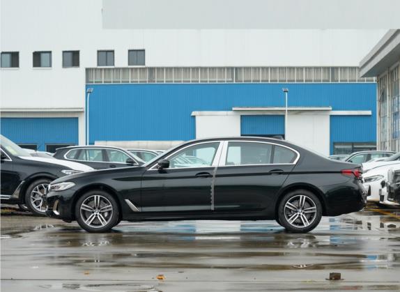 宝马5系 2022款 530Li xDrive 豪华套装 外观   正侧