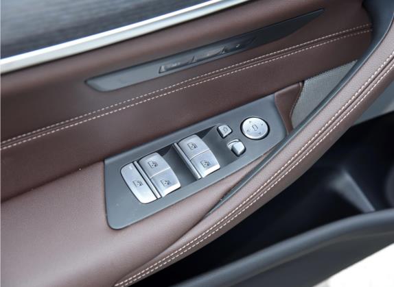 宝马5系 2022款 530Li xDrive M运动套装 车厢座椅   门窗控制