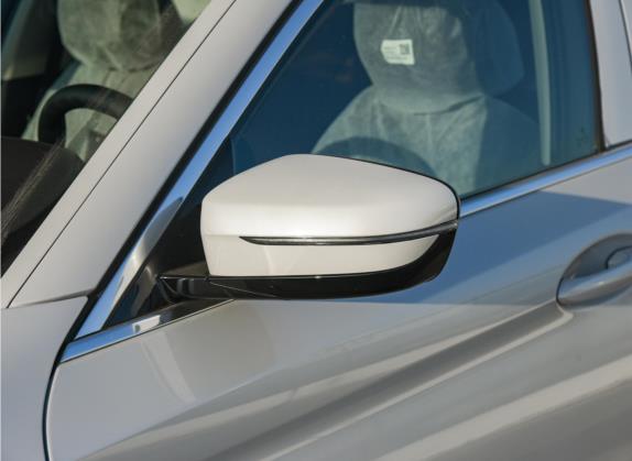 宝马5系 2022款 改款 530Li xDrive 豪华套装 外观细节类   外后视镜