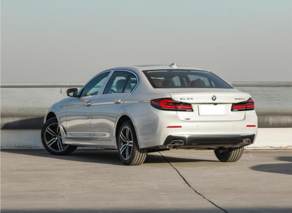 宝马5系 2022款 改款 530Li xDrive 豪华套装 外观   斜后