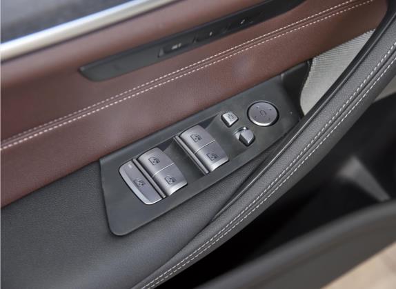宝马5系 2022款 改款 530Li xDrive M运动套装 车厢座椅   门窗控制