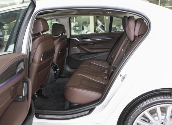 宝马5系 2022款 改款二 530Li 尊享型 豪华套装 车厢座椅   后排空间